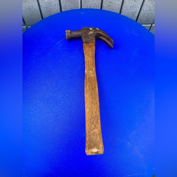 Early 20th Century Wooden Shaft Claw Hammer Functional Antique - Picture 9 of 16